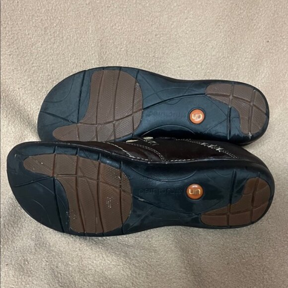 Clarks Unstructured Women's Brown Leather Slip-On Loafer Size 9 - Picture 7 of 8